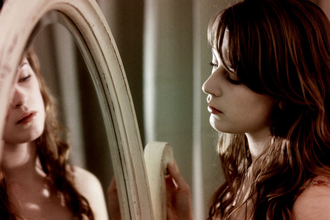 7519DB43-1B31-43A9-9528-84655345CC44